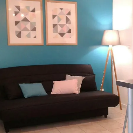 Les Coraux En Roussillon Apartment