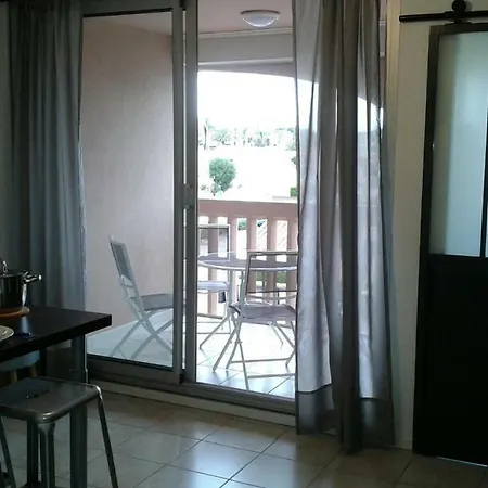 Les Coraux En Roussillon Apartment *